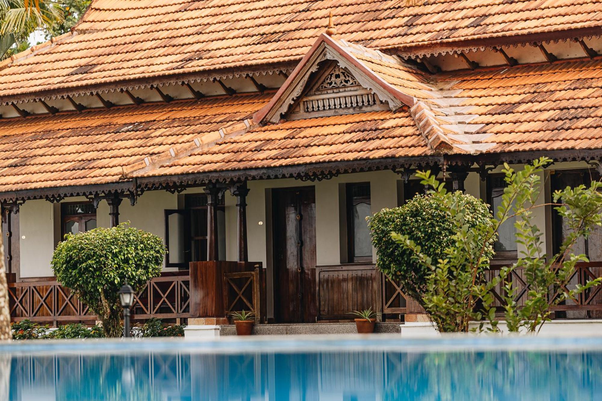 Cocobay Resort Kumarakom Exterior photo